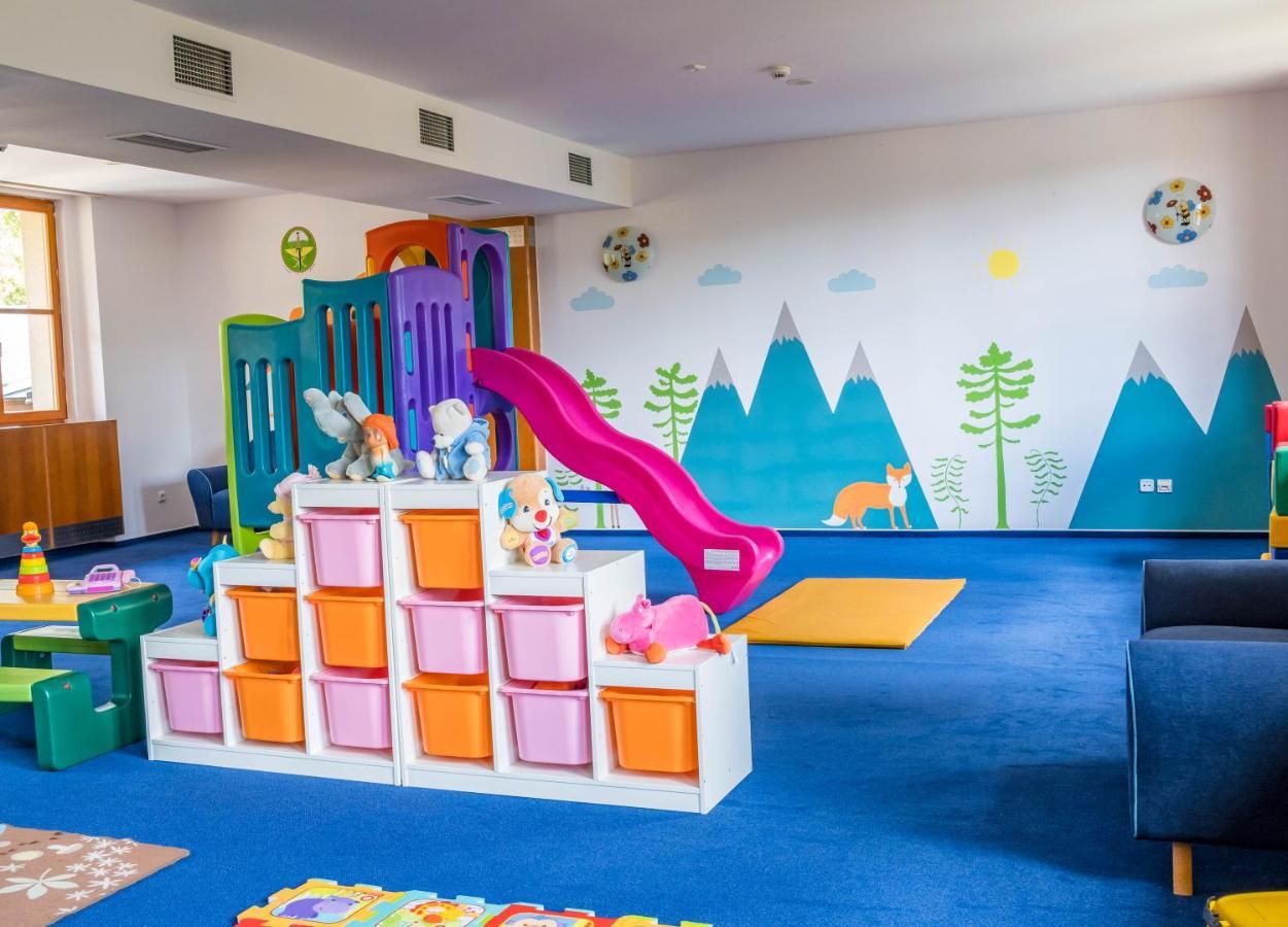 Hotel Vz Bedrichov Špindlerŭv Mlýn Luaran gambar