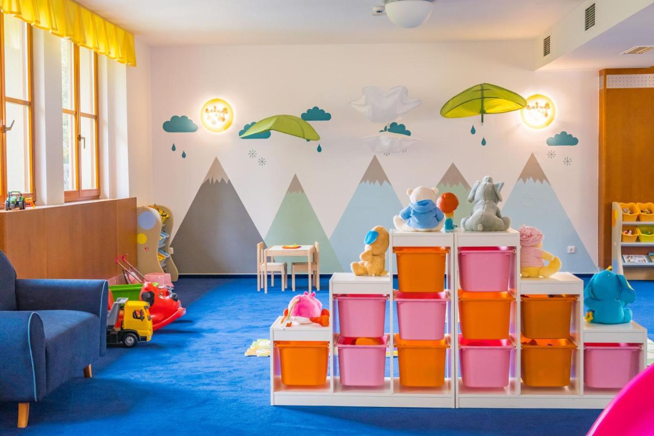 Hotel Vz Bedrichov Špindlerŭv Mlýn Luaran gambar