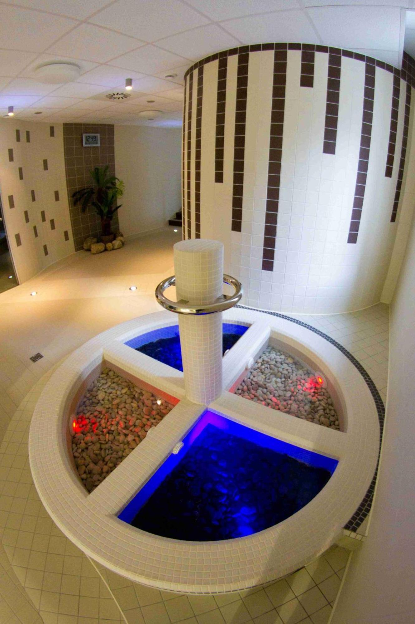 Hotel Vz Bedrichov Špindlerŭv Mlýn Luaran gambar