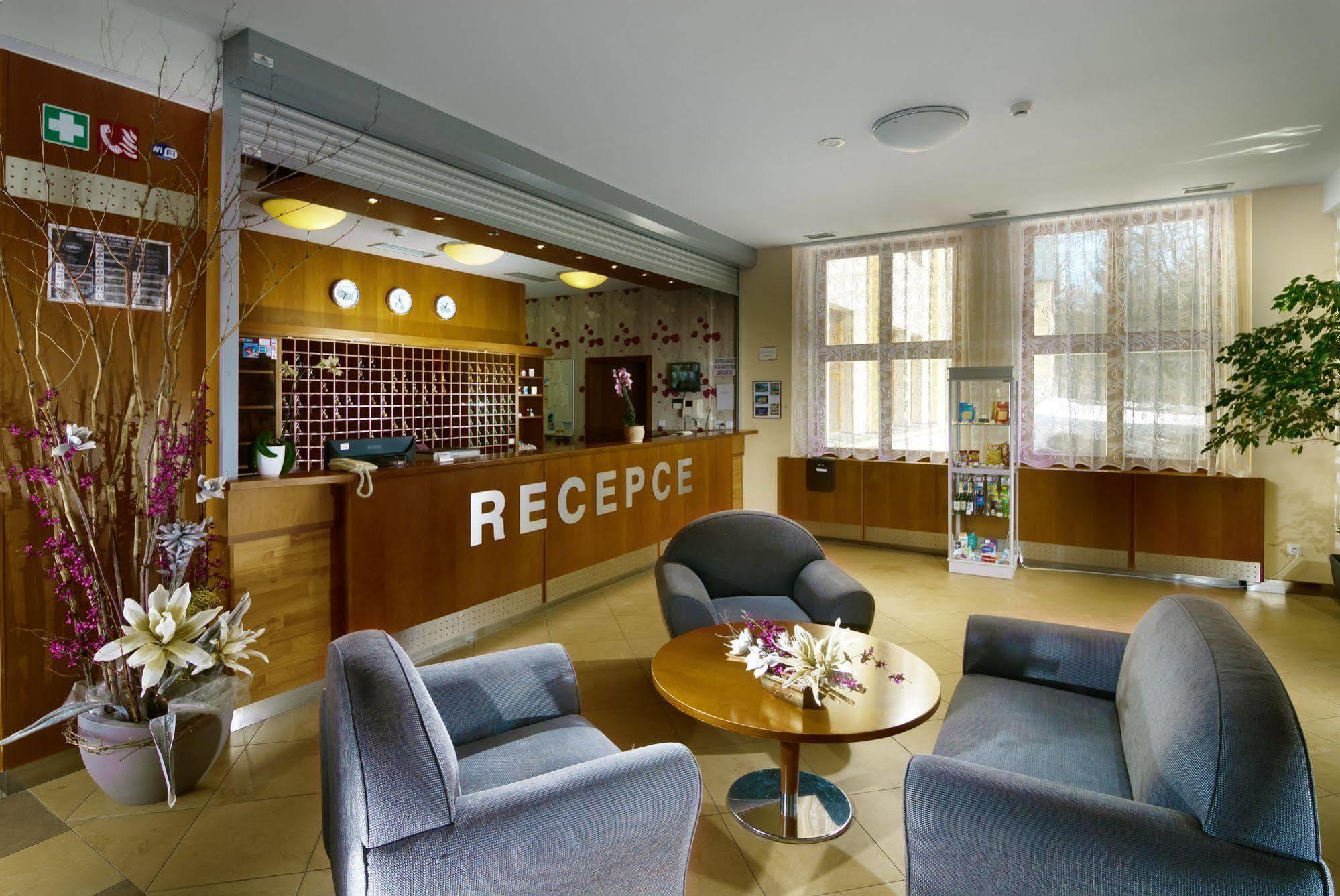 Hotel Vz Bedrichov Špindlerŭv Mlýn Luaran gambar