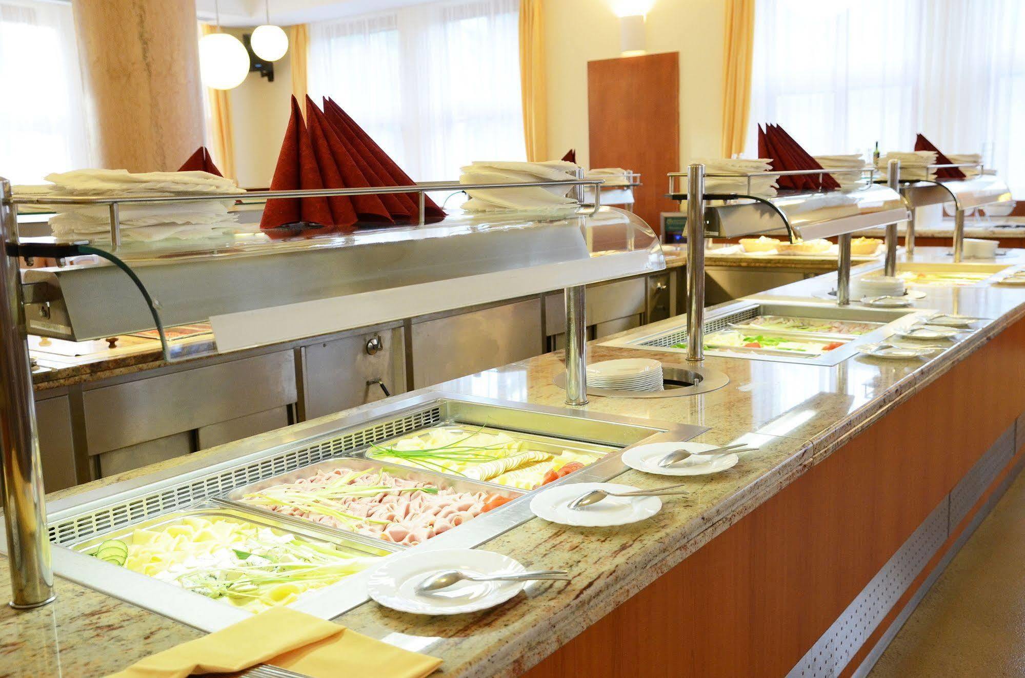 Hotel Vz Bedrichov Špindlerŭv Mlýn Luaran gambar